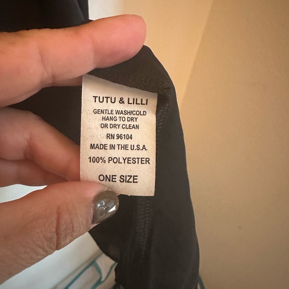 Black blouse tutu & lilli - Picture 6 of 6